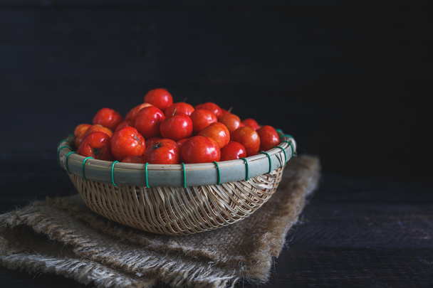 Red Barbados cherry - Fotoğraf, Görsel