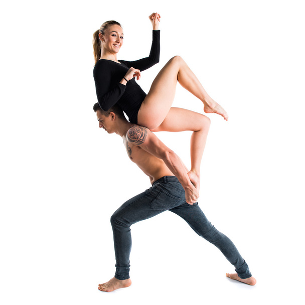 Δύο άνθρωποι Χορεύοντας πέρα από το απομονωμένο υπόβαθρο - Φωτογραφία, εικόνα