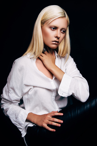 Studio photo of young  woman on black background  - Fotografie, Obrázek