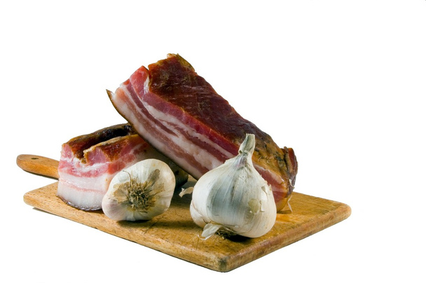 Bacon domestico con aglio
 - Foto, immagini