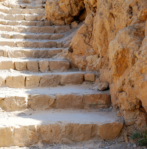 passos de pedra antigos
 - Foto, Imagem