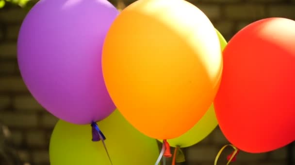 beeldmateriaal ballonnen close-up buitenshuis - Video