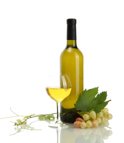 Bottle, glass of wine and ripe grapes isolated on white - Φωτογραφία, εικόνα