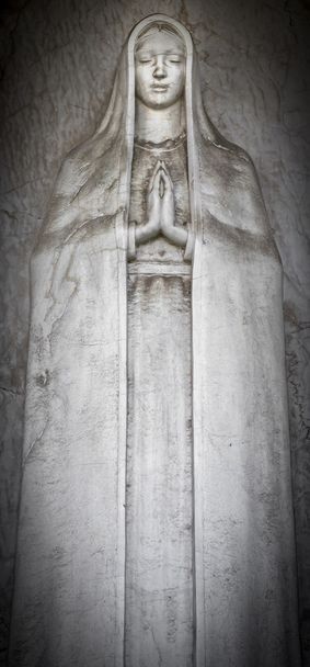 Статуя Девы Марии - Фото, изображение