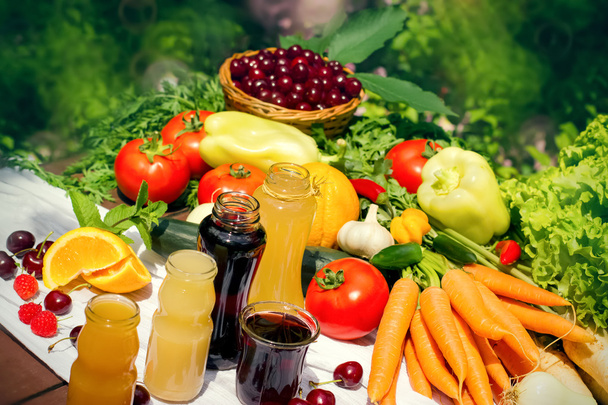 Healthy organic food and fresh fruit juices - Photo, Image