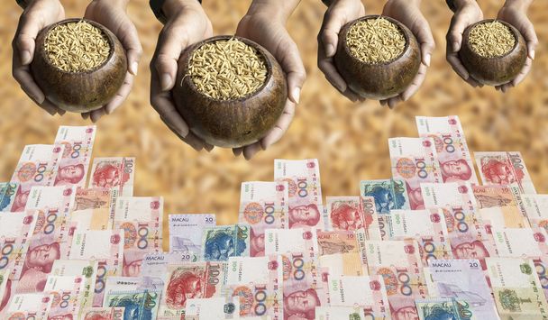 Chinesischer Geldtausch für asiatischen Reis - Foto, Bild