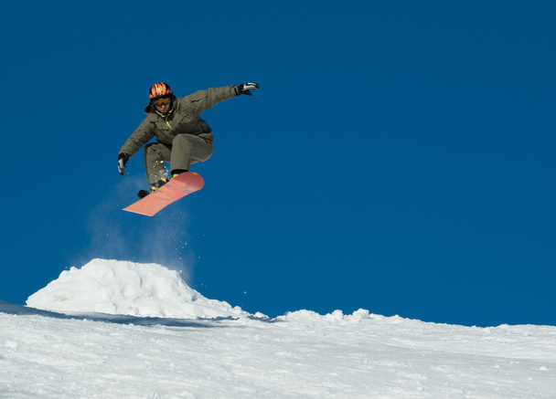 snowboard άλμα - Φωτογραφία, εικόνα