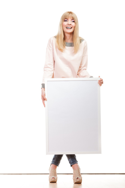 woman holding blank presentation board - Foto, imagen