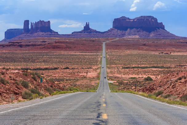 View of Monument Valley in Navajo Nation Reservation between Utah and  Arizona - Photo, Image