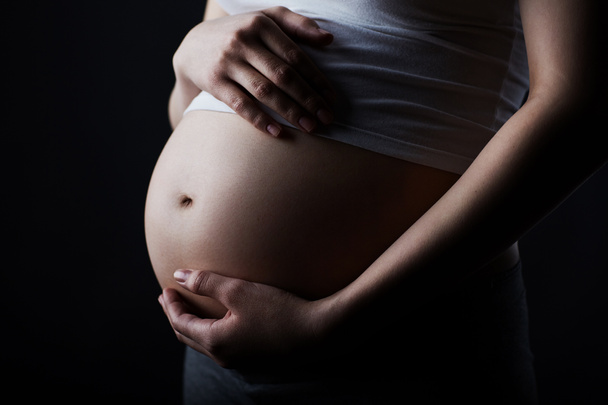 Schwangerer Bauch   - Foto, Bild