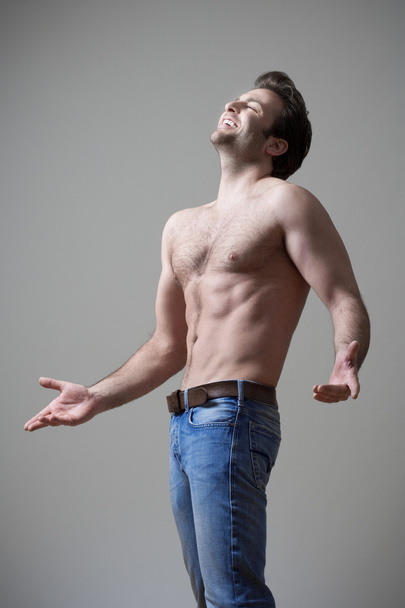 Musculous man - Zdjęcie, obraz