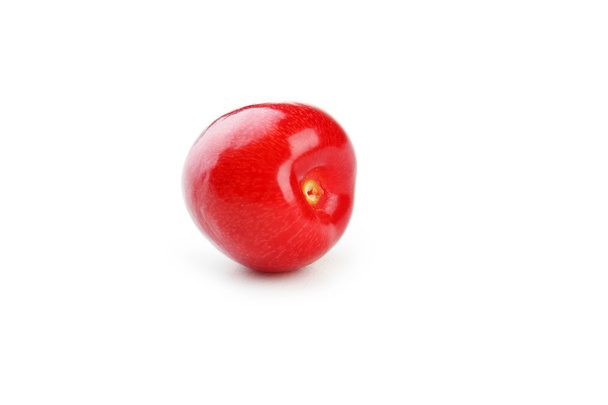 Ripe cherry isolated - Foto, Bild