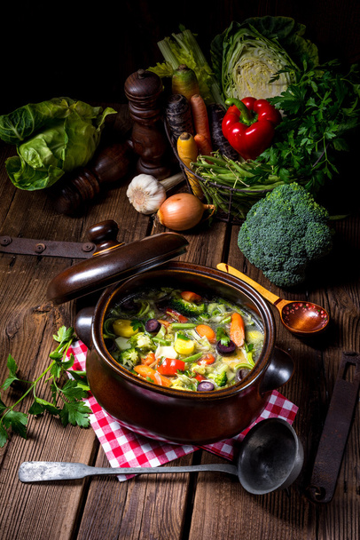 light vegetable soup - Foto, Imagem