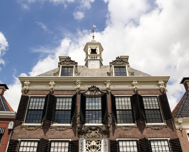 fasáda holandskou stavbou v rokokovém stylu - Fotografie, Obrázek