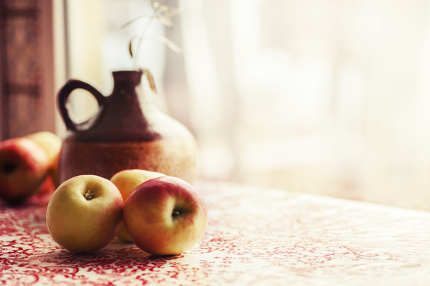 raw ripe apples  - Φωτογραφία, εικόνα