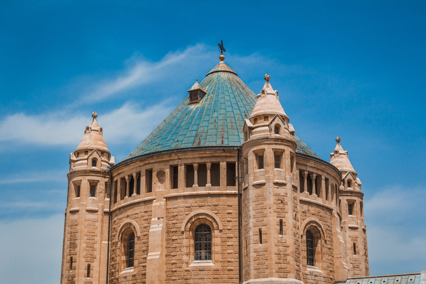 La partie supérieure de l'Abbaye de la Dormition au Mont Sion à Jérusalem
 - Photo, image