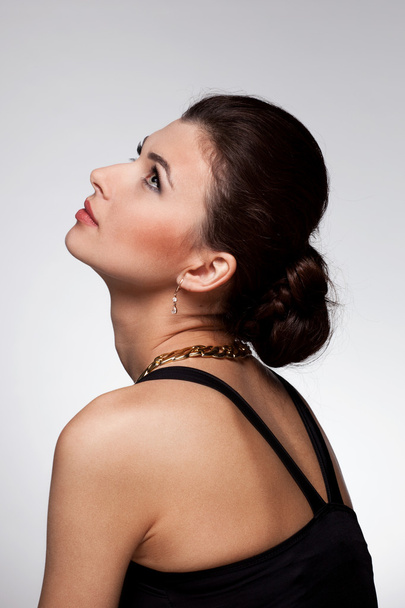 Portrait of luxury woman in exclusive jewelry - Fotó, kép