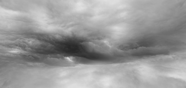 Szare chmury niebo - Zdjęcie, obraz