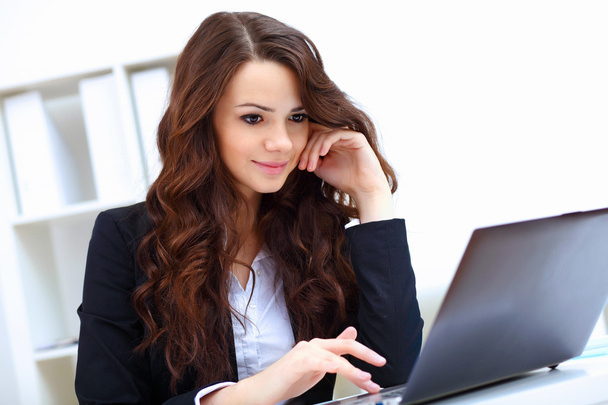Young busines woman with notebook - Foto, Imagen