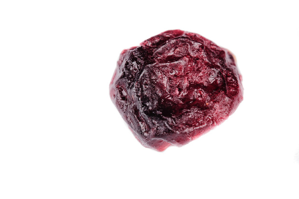 μια ενιαία cranberry σε λευκό φόντο - Φωτογραφία, εικόνα