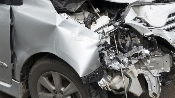 incidente d'auto da incidente stradale
 - Foto, immagini