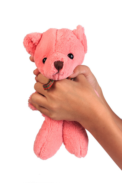 Un ours en peluche étranglé. Mettre fin à la violence contre les enfants
. - Photo, image