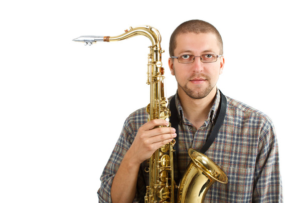 Nuori mies saksofoninsa kanssa
 - Valokuva, kuva