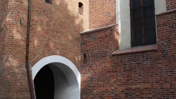 Katedrális Martin és Miklós, Bydgoszcz, Lengyelország - tizenötödik században épült katolikus templom. Gótikus stílusban - Felvétel, videó
