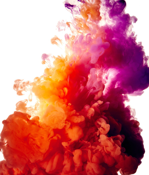 Абстрактный всплеск краски изолирован
 - Фото, изображение