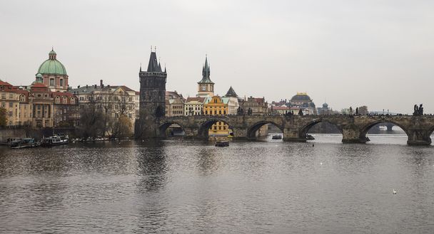 Charles Bridge (day) in Prague, Czech Republic - Fotoğraf, Görsel