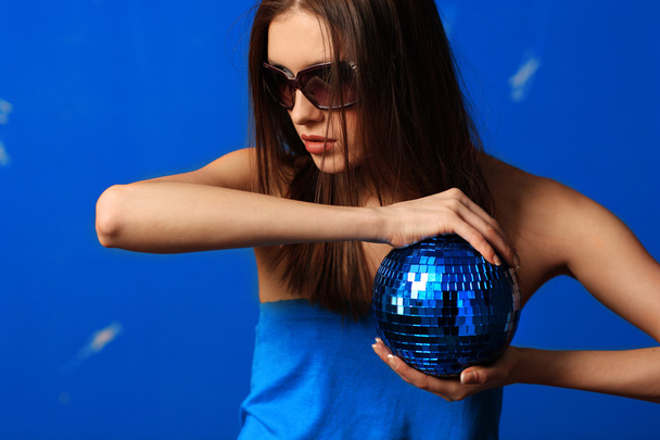 woman with sphere - Zdjęcie, obraz