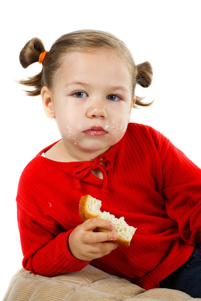 roztomilá holčička s chlebem s máslem - Fotografie, Obrázek