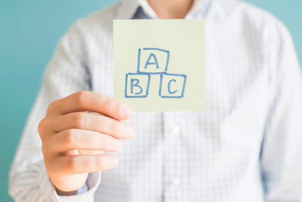  lettres ABC sur papier
 - Photo, image
