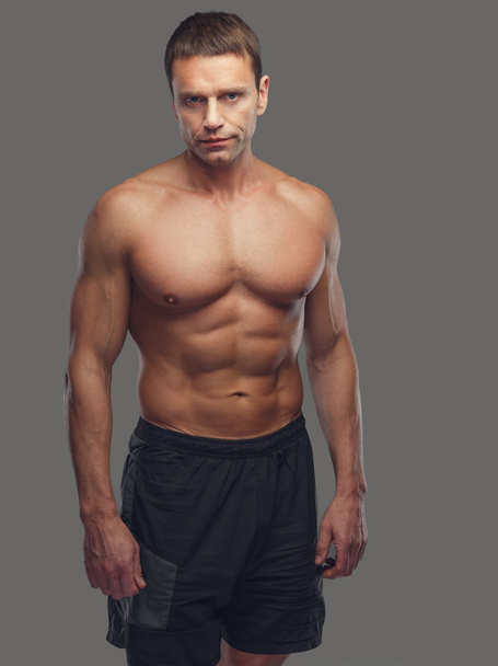Shirtless muscular male - Foto, immagini