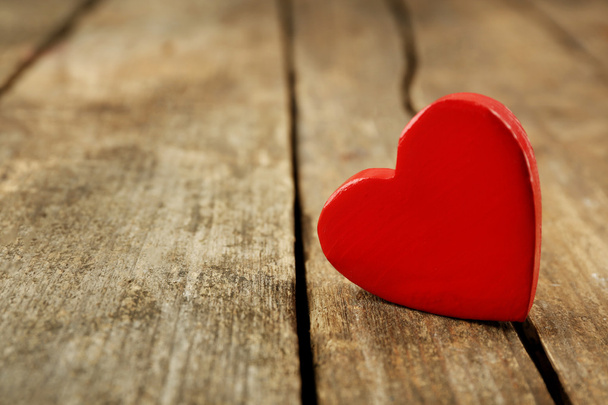 Wooden cutout heart  - Fotografie, Obrázek