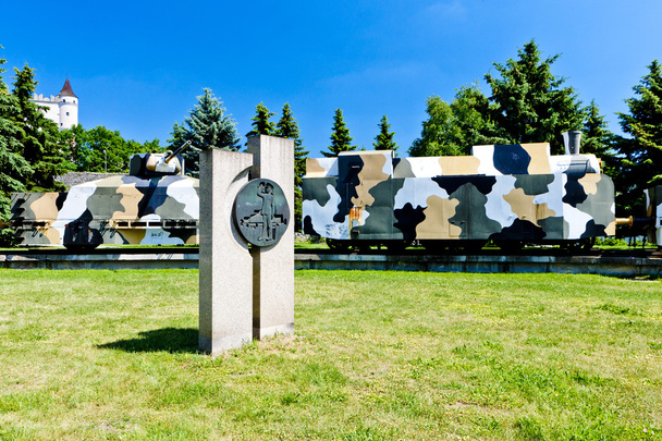 Бронепоезд - мемориал Словацкого национального восстания, Зволен, шт. Флорида
 - Фото, изображение