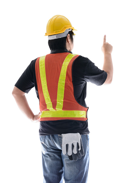 Задний вид строителя мужского пола со стандартной конструкцией
 - Фото, изображение
