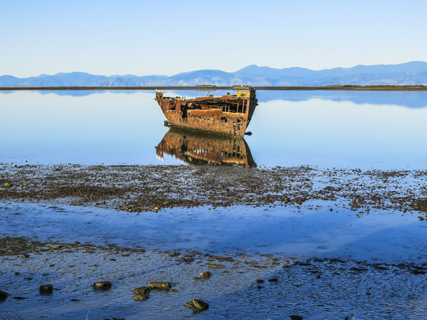 Nave abandonada en Nueva Zelanda
 - Foto, Imagen