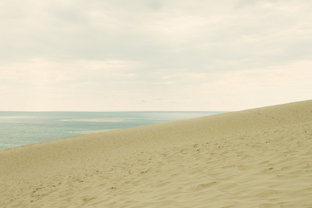 Пісок, море і небо
 - Фото, зображення