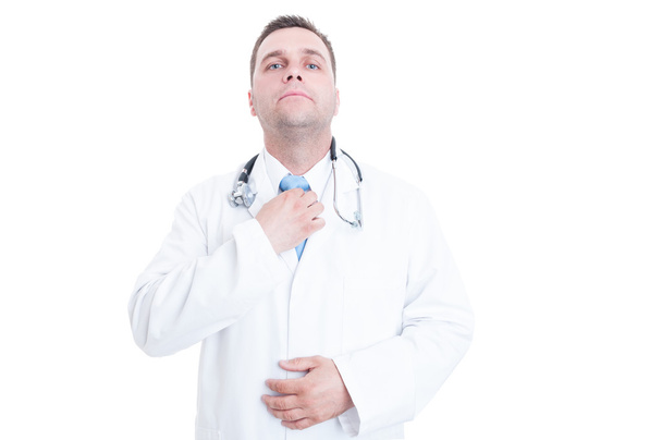 Direttore ospedaliero o medico in piedi e regolazione cravatta
 - Foto, immagini