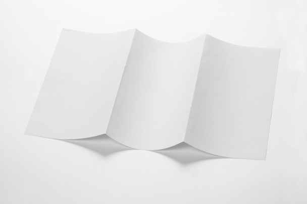 Otevírají bílé prázdné složené šestidílný Dl leták pro Mock - Fotografie, Obrázek
