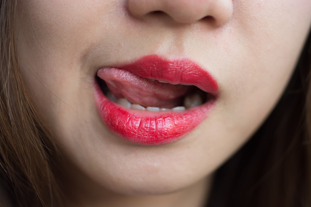 Appassionato labbra rosse come sfondo di bellezza
   - Foto, immagini