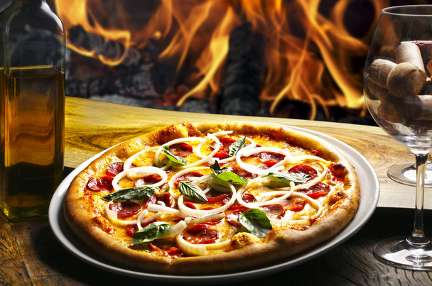 Pizza oven - Foto, afbeelding