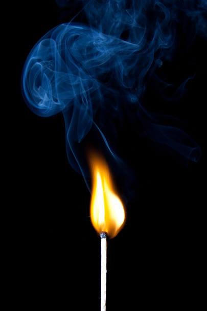 Burning match - Фото, зображення