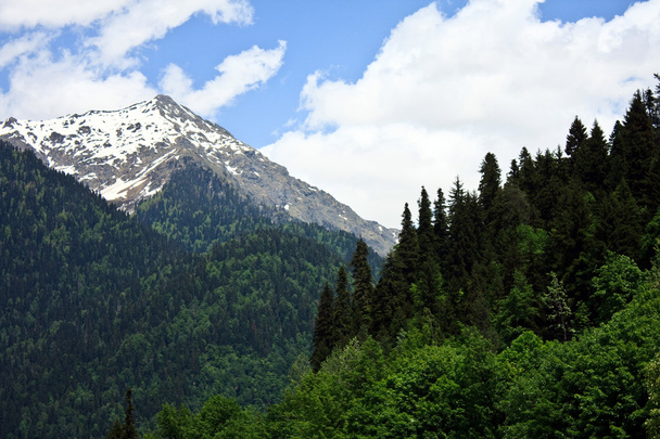 Snowy mountain landscape - Photo, Image