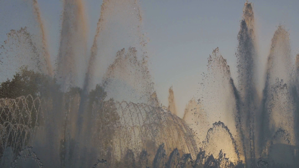 getti fontana a Montjuic
 - Filmati, video