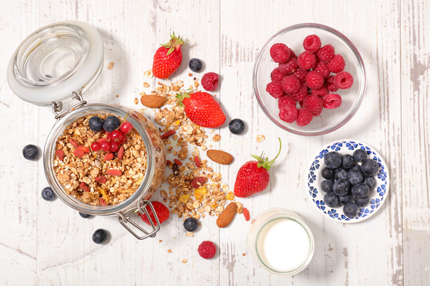 Granola with berries and almonds - 写真・画像