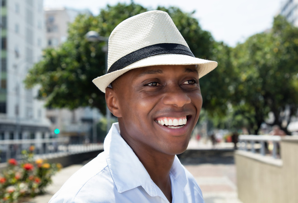 Handsome man from Cuba with straw hat - Zdjęcie, obraz