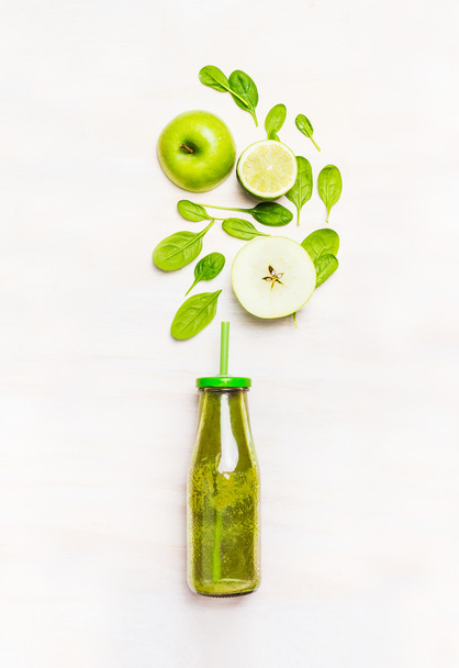 Green smoothie with ingredients - Fotoğraf, Görsel