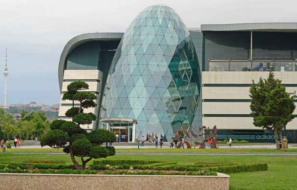 Centre commercial Park Bulvar. Bakou. Azerbaïdjan
. - Photo, image